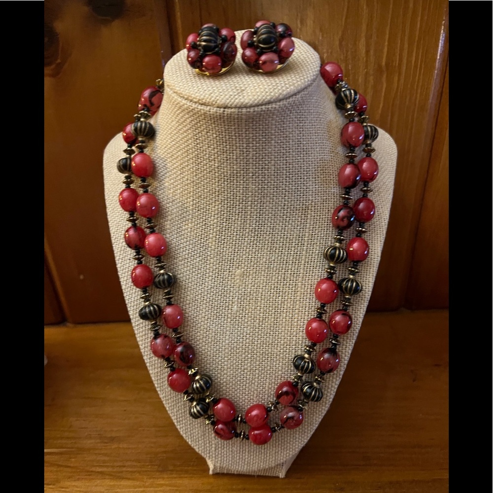 Vintage 2 strand dark pink and black bead necklace and matching clip in earrings
